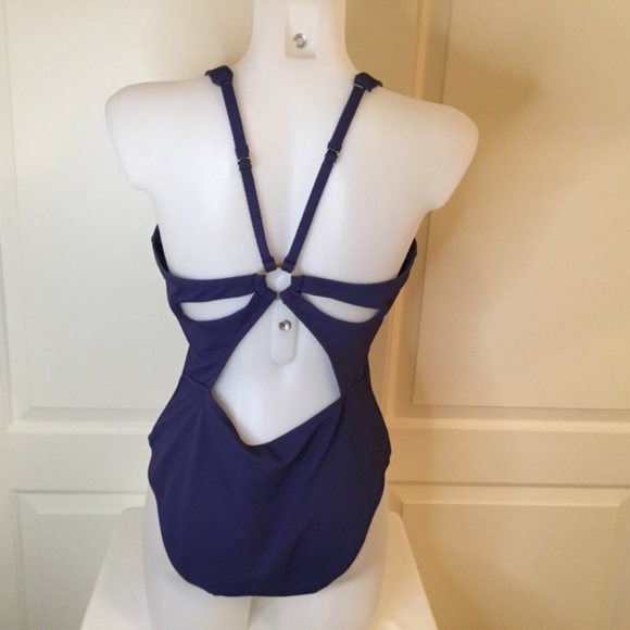 Women's Deep V Neck Keyhole Cutout O Ring Textured One Piece Bathing Suit - Picture 5 of 8